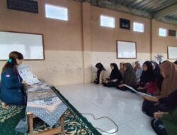 Bukan Masalah Sepele! Mahasiswa KKNT UNDIP Adakan Edukasi Pencegahan Anemia untuk Remaja Putri