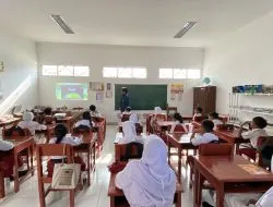 Mahasiswa KKN-T Universitas Diponegoro Kenalkan Sejak Dini Mitigasi Bencana Alam kepada Anak SD Negeri Sriwulan dan Penerapan Jalur Mitigasi pada Denah Wisata Arenan Kalikesek