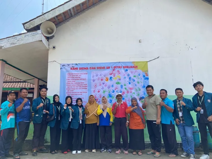 A group of people standing in front of a building AI-generated content may be incorrect.