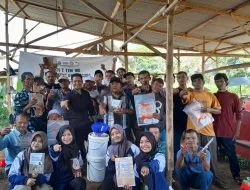 KKN-T Tim 100 Undip Ubah Limbah Kotoran Kambing Jadi Pupuk Organik, Peternak Dersansari Kini Punya Sumber Cuan Baru