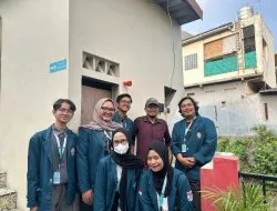 Mahasiswa KKN-T UNDIP Tim 37 Kelompok 2 Hadirkan Inovasi Alat Monitoring Level Air, Ajak Warga Lebih Waspada Terhadap Ketinggian Air di Sungai Gambir