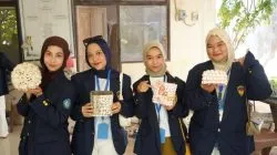 Ikuti Program Sustainable International Community Service, Mahasiswa Universitas PGRI Semarang Dukung UMKM Kerajinan Cangkang Kerang di Desa Serangan